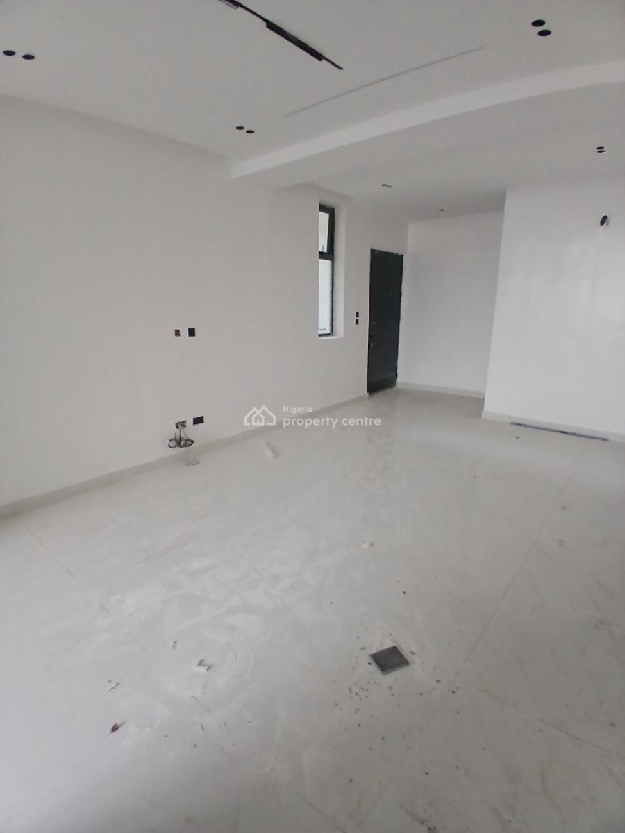Newly Built and Well-finished and Serviced 2 Bedroom En-suite Flat. It, Ikate Elegushi, Lekki, Lagos, Flat / Apartment for Sale