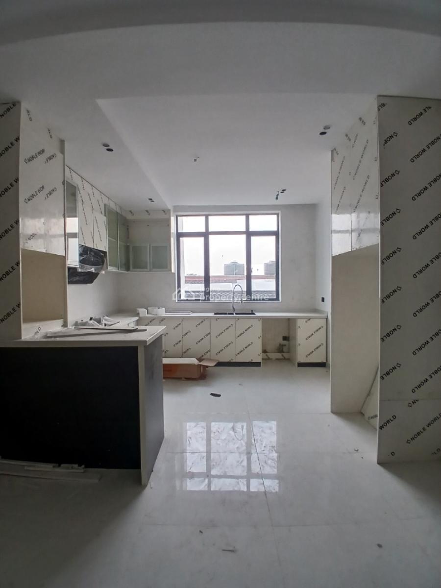 Newly Built and Well-finished and Serviced 2 Bedroom En-suite Flat. It, Ikate Elegushi, Lekki, Lagos, Flat / Apartment for Sale