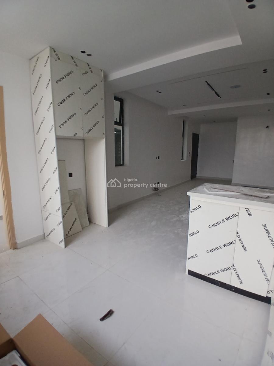 Newly Built and Well-finished and Serviced 2 Bedroom En-suite Flat. It, Ikate Elegushi, Lekki, Lagos, Flat / Apartment for Sale