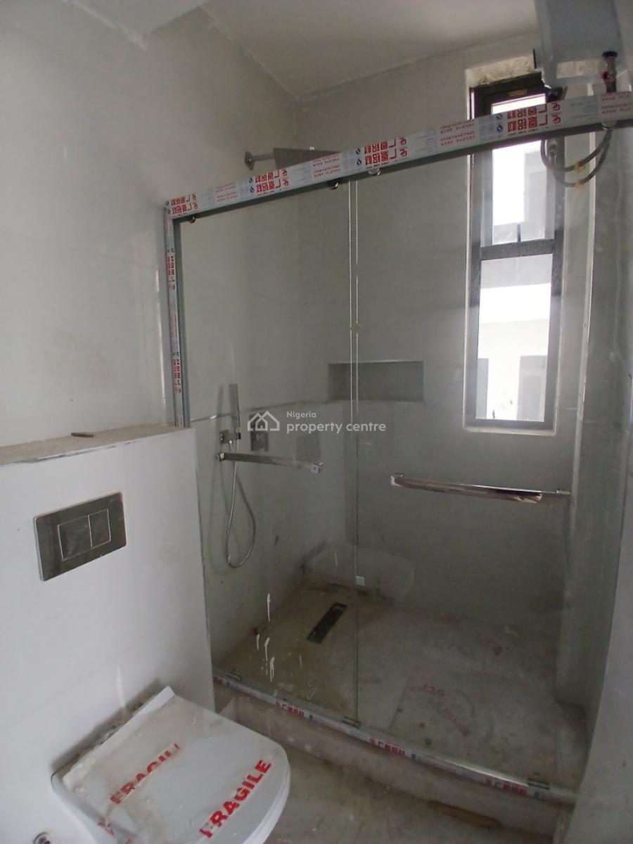 Newly Built and Well-finished and Serviced 2 Bedroom En-suite Flat. It, Ikate Elegushi, Lekki, Lagos, Flat / Apartment for Sale