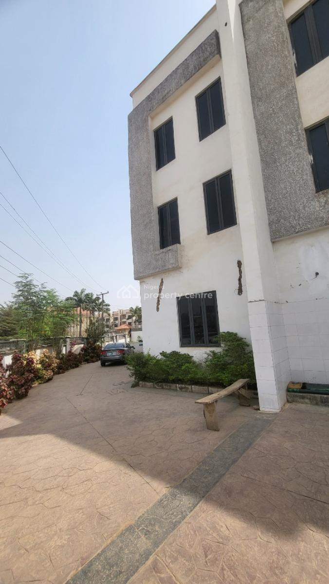 6 Bedroom Semi-detached Duplex, Life Camp Lento Aluminuium Before Polaris Bank, Life Camp, Abuja, Semi-detached Duplex for Sale