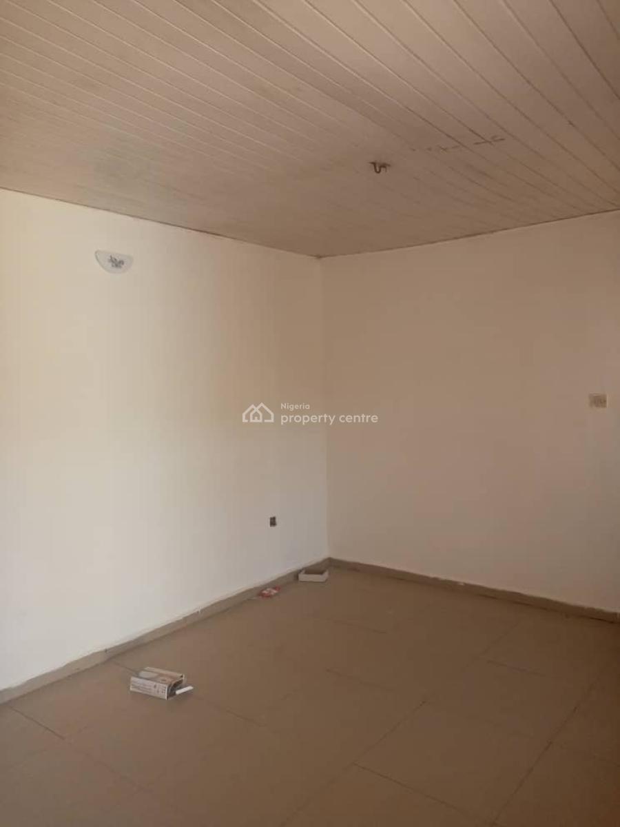 Clean Self Con, Apo Resettlement, Apo, Abuja, Self Contain (single Rooms) for Rent