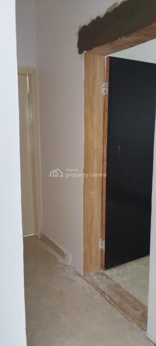 a Spacious Room and Parlour, Chevron Drive, Carlton Gate Estate, Megamound, Lekki, Lagos, Mini Flat (room and Parlour) for Rent