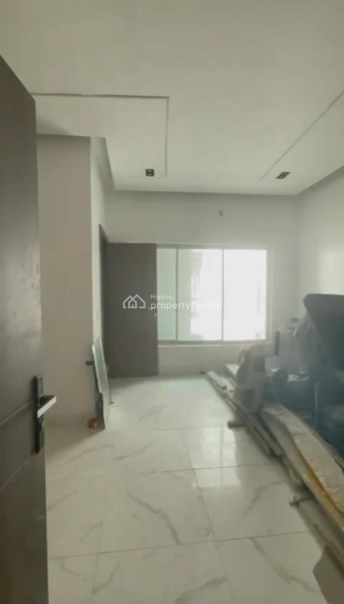 a Spacious 2 Bedroom Apartment, Chisco, Ikate, Lekki, Lagos, Flat / Apartment for Rent