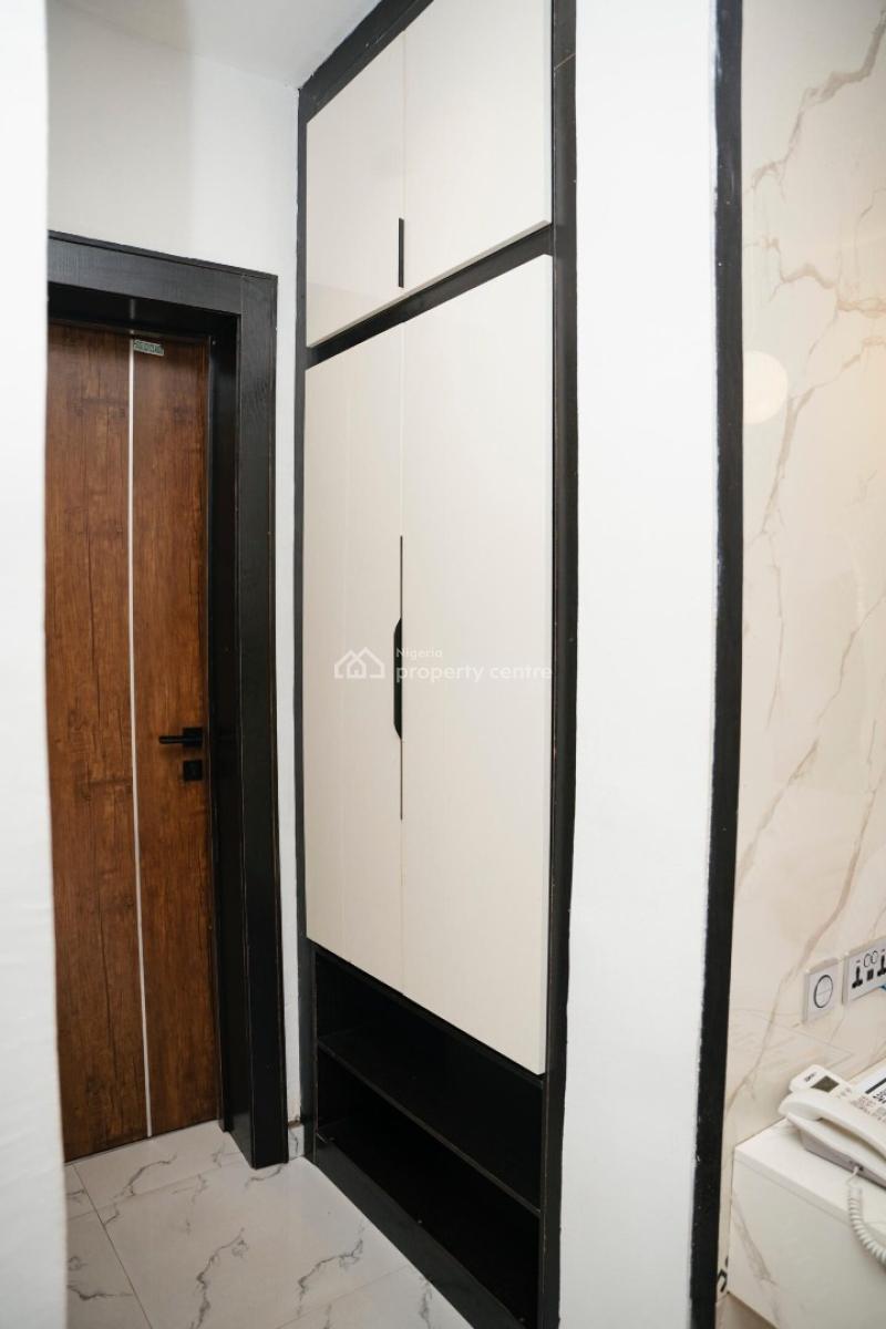 Nicely Furnished Studio Apartment, Off Airport Road, Oredo, Edo, Flat / Apartment Short Let