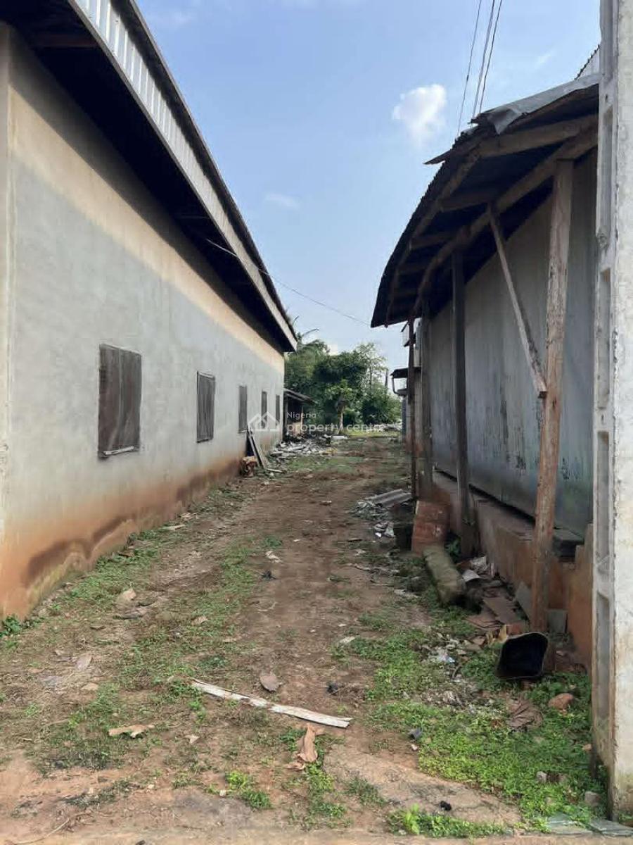 Mixed Used Commercial Property on 6 Acres, Old Ife Road, Close Proximity to Airport Junction/olunloyo Park, Ibadan, Oyo, Commercial Land for Sale