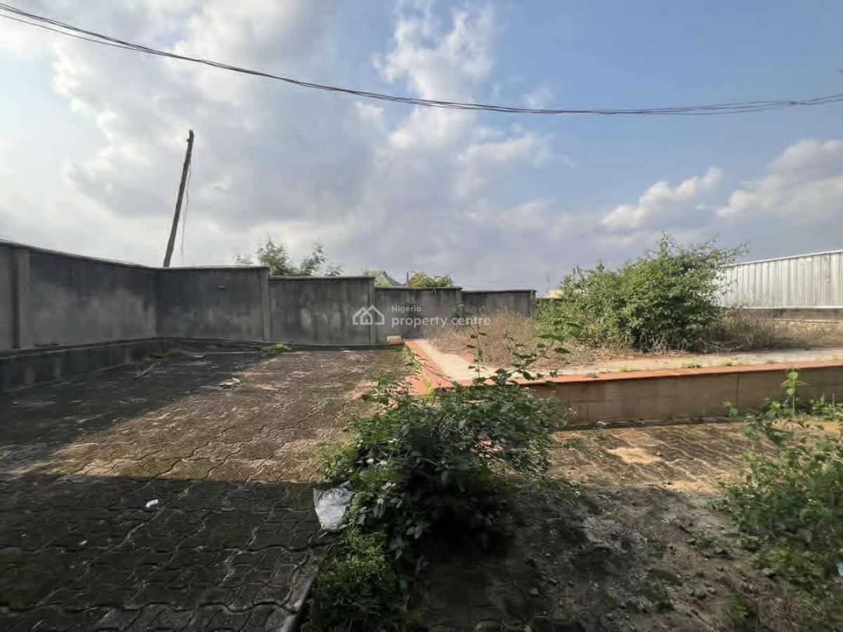 Mixed Used Commercial Property on 6 Acres, Old Ife Road, Close Proximity to Airport Junction/olunloyo Park, Ibadan, Oyo, Commercial Land for Sale