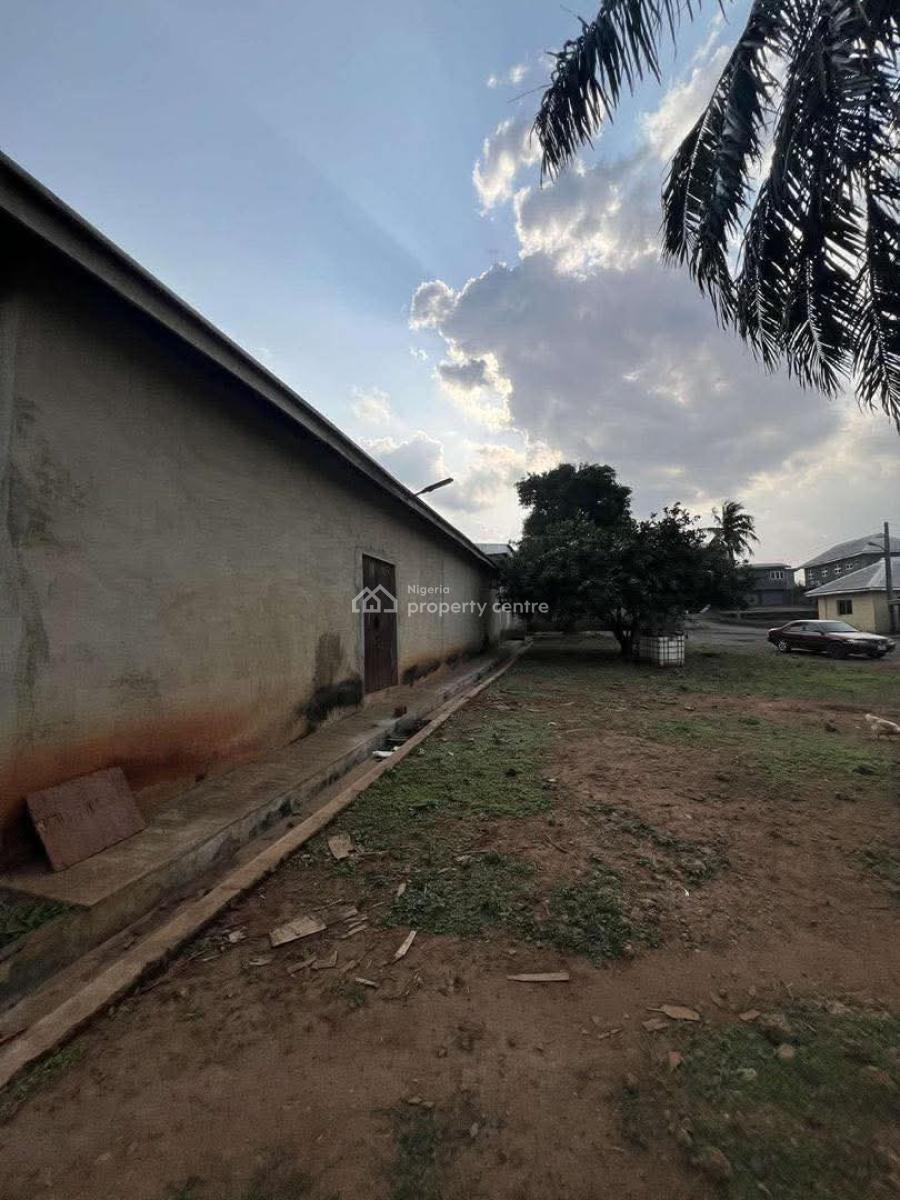 Mixed Used Commercial Property on 6 Acres, Old Ife Road, Close Proximity to Airport Junction/olunloyo Park, Ibadan, Oyo, Commercial Land for Sale