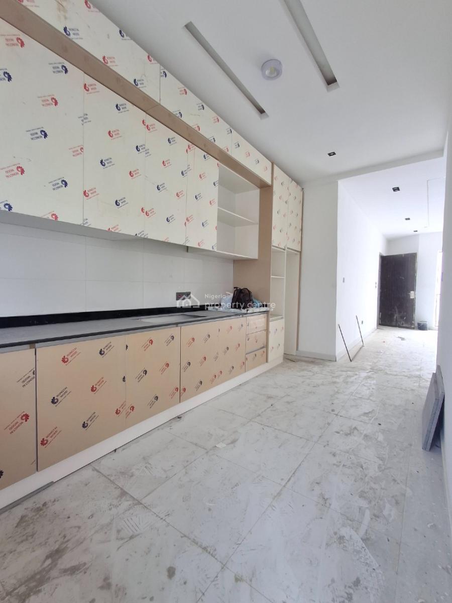 2bedroom Apartment with Spacious Rooms, Ikota, Lekki, Lagos, Block of Flats for Sale