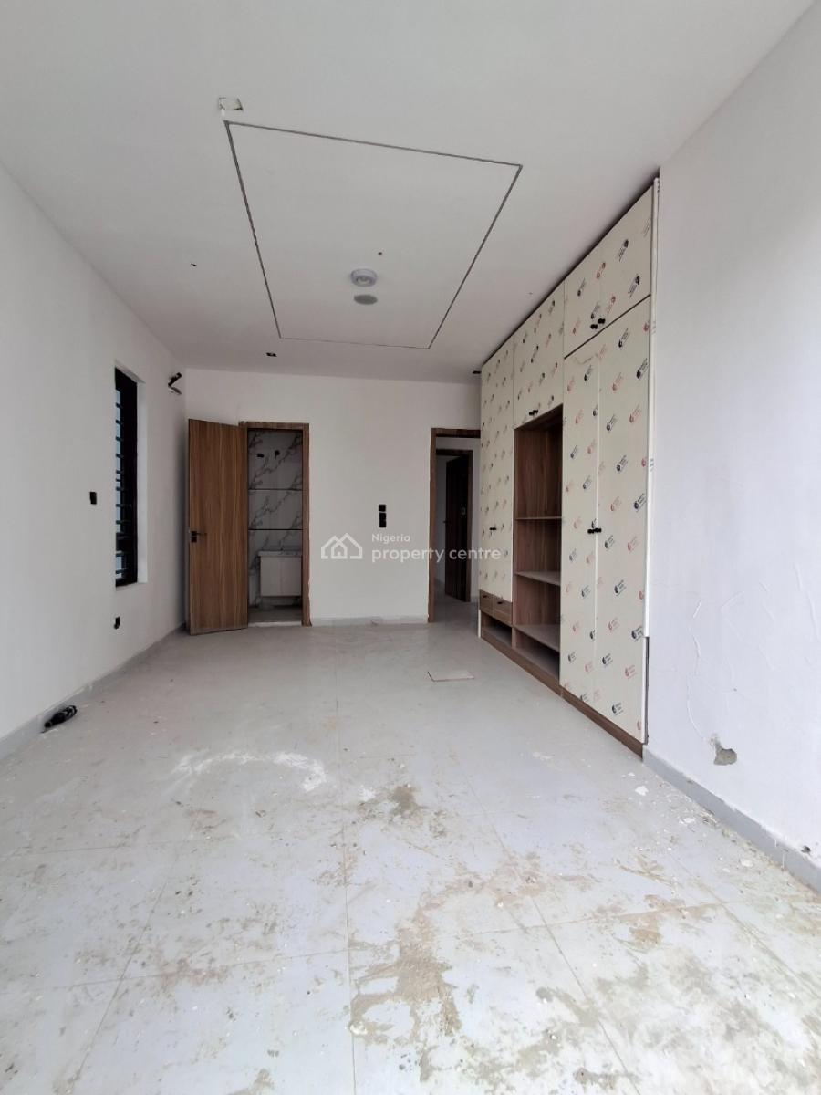 2bedroom Apartment with Spacious Rooms, Ikota, Lekki, Lagos, Block of Flats for Sale