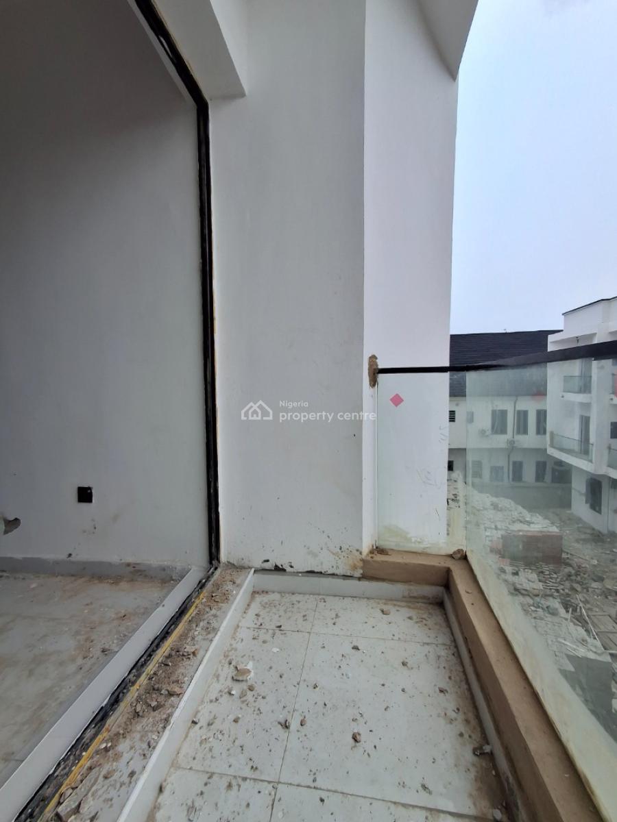 2bedroom Apartment with Spacious Rooms, Ikota, Lekki, Lagos, Block of Flats for Sale