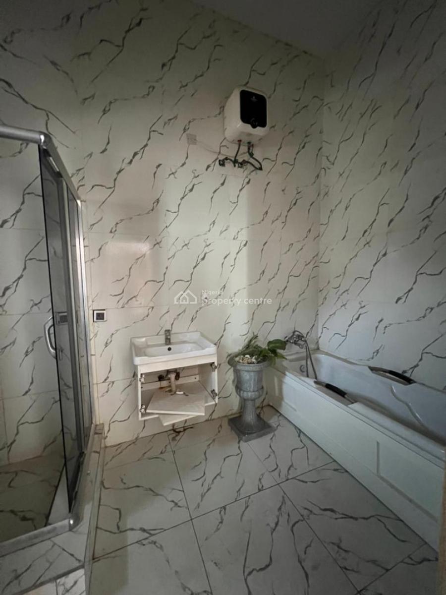 Glamorous 5 Bedroom Fully Detached Duplex with Bq in a Secure Estate, Orchid, Lekki, Lagos, Detached Duplex for Sale