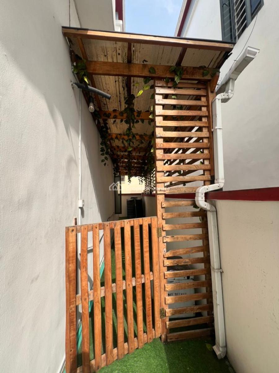 Glamorous 5 Bedroom Fully Detached Duplex with Bq in a Secure Estate, Orchid, Lekki, Lagos, Detached Duplex for Sale