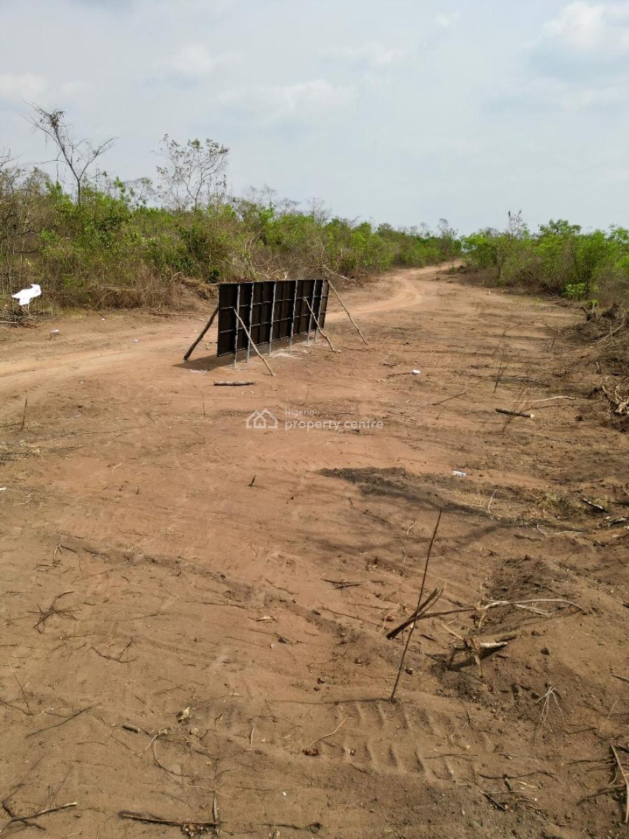 Hectares of Fertile Farmland, Fertile Farmland Suitable for Several Forms of Crop Farming . Alabata, Abeokuta South, Ogun, Mixed-use Land for Sale