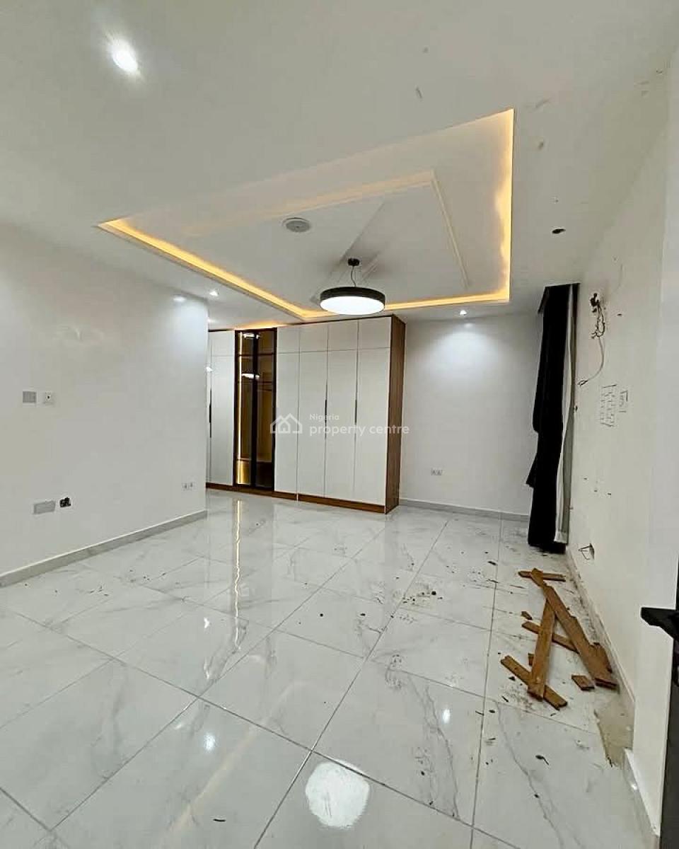 Executive 4 Bedroom Maisonette + Cinema, Lekki Phase 1, Lekki, Lagos, Flat / Apartment for Rent
