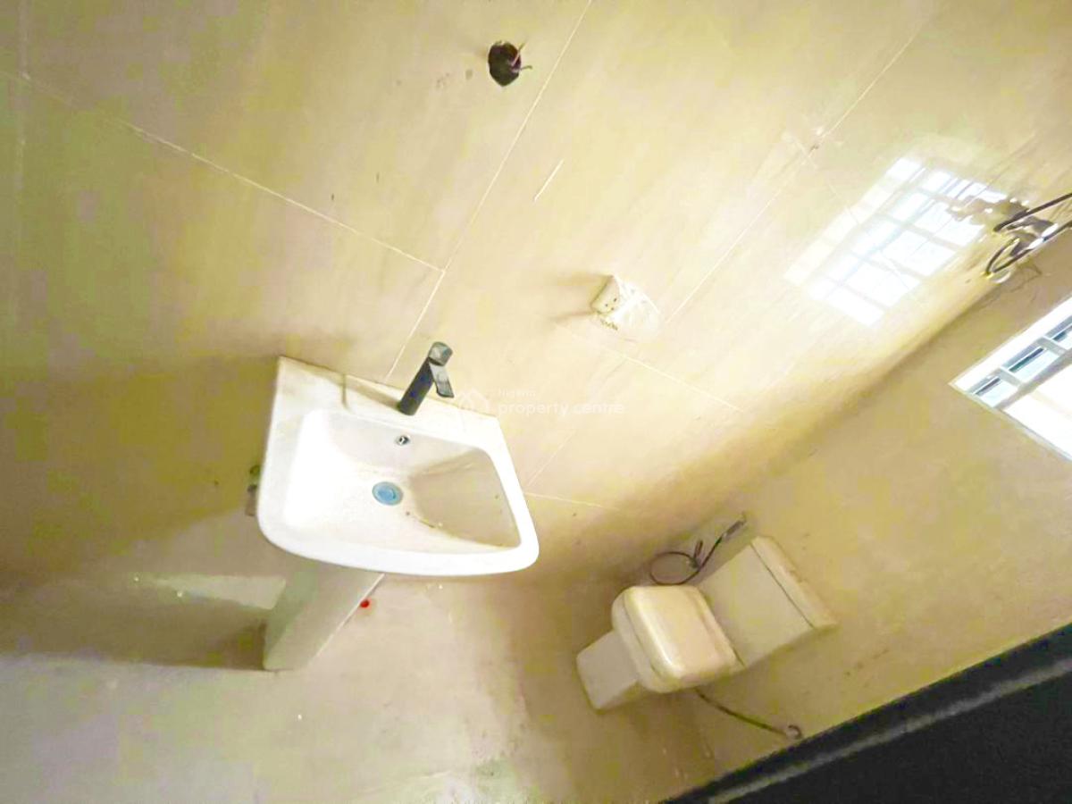 3 Bedroom Apartment + Bq, Ologolo, Lekki, Lagos, Flat / Apartment for Sale