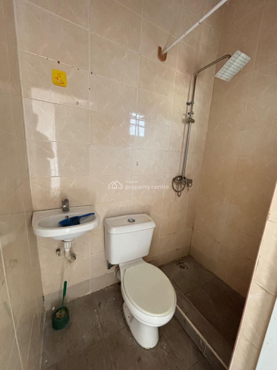 Spaced 2 Bedroom Apartment, Lekki County, Ikota, Lekki, Lagos, Flat / Apartment for Rent