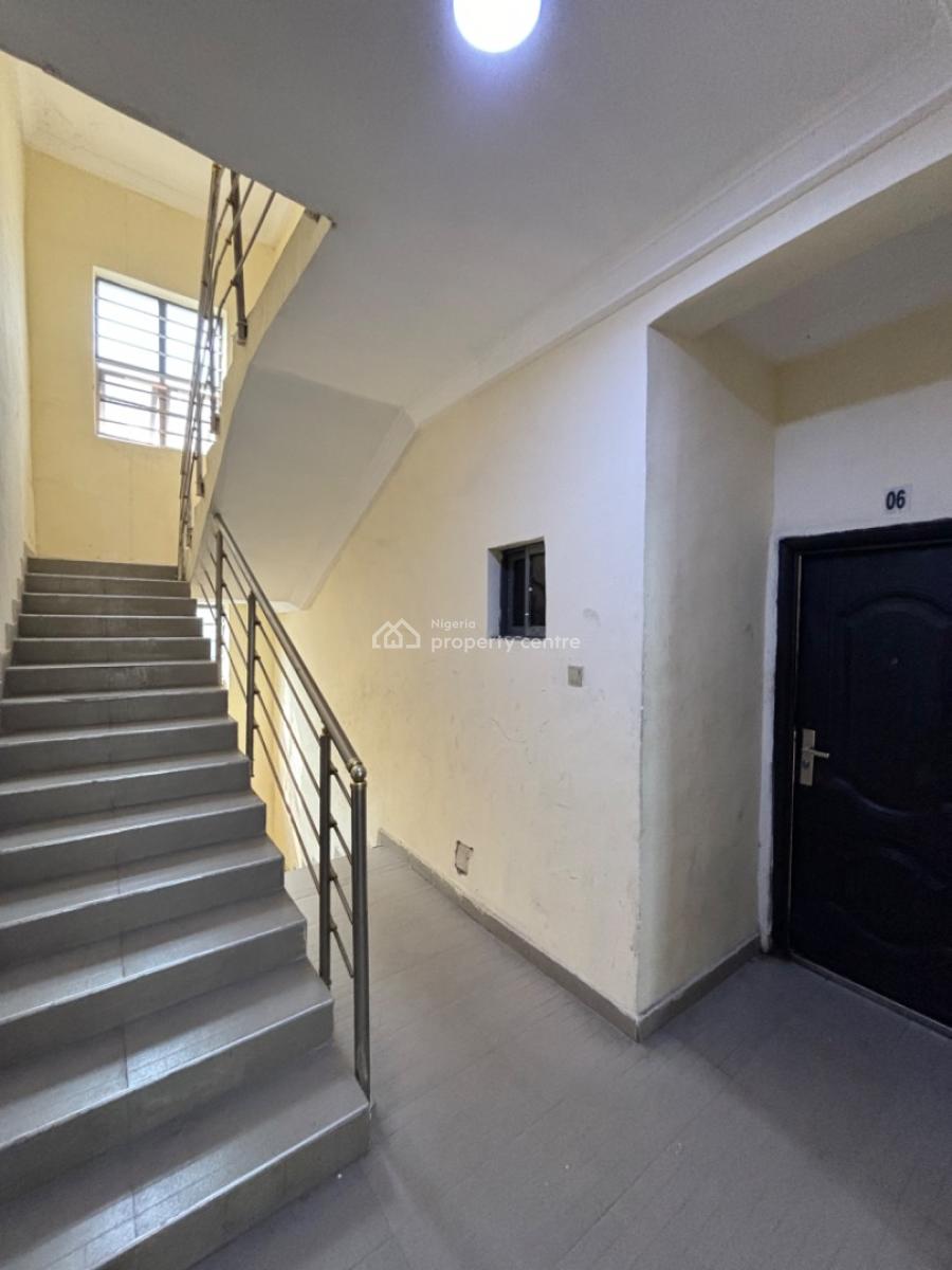 Spaced 2 Bedroom Apartment, Lekki County, Ikota, Lekki, Lagos, Flat / Apartment for Rent