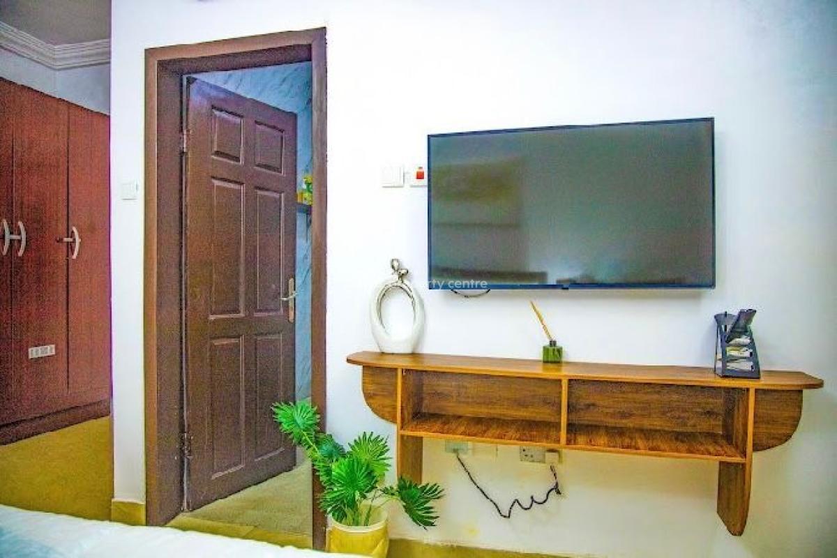 Luxury and Well Furnished 3bedroom Apartment, Ogba, Ogba, Ikeja, Lagos, Flat / Apartment for Rent