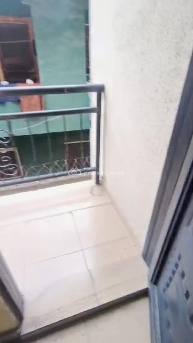 2 Bedroom Apartment with All Rooms Ensuite, Guest Room, Surulere, Lagos, Flat / Apartment for Rent