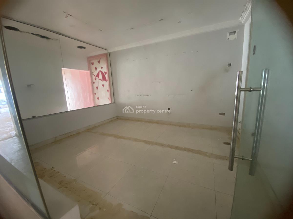 Luxury 9-bedroom Detached Duplex for Commercial, Lekki Phase 1, Lekki, Lagos, Plaza / Complex / Mall for Rent