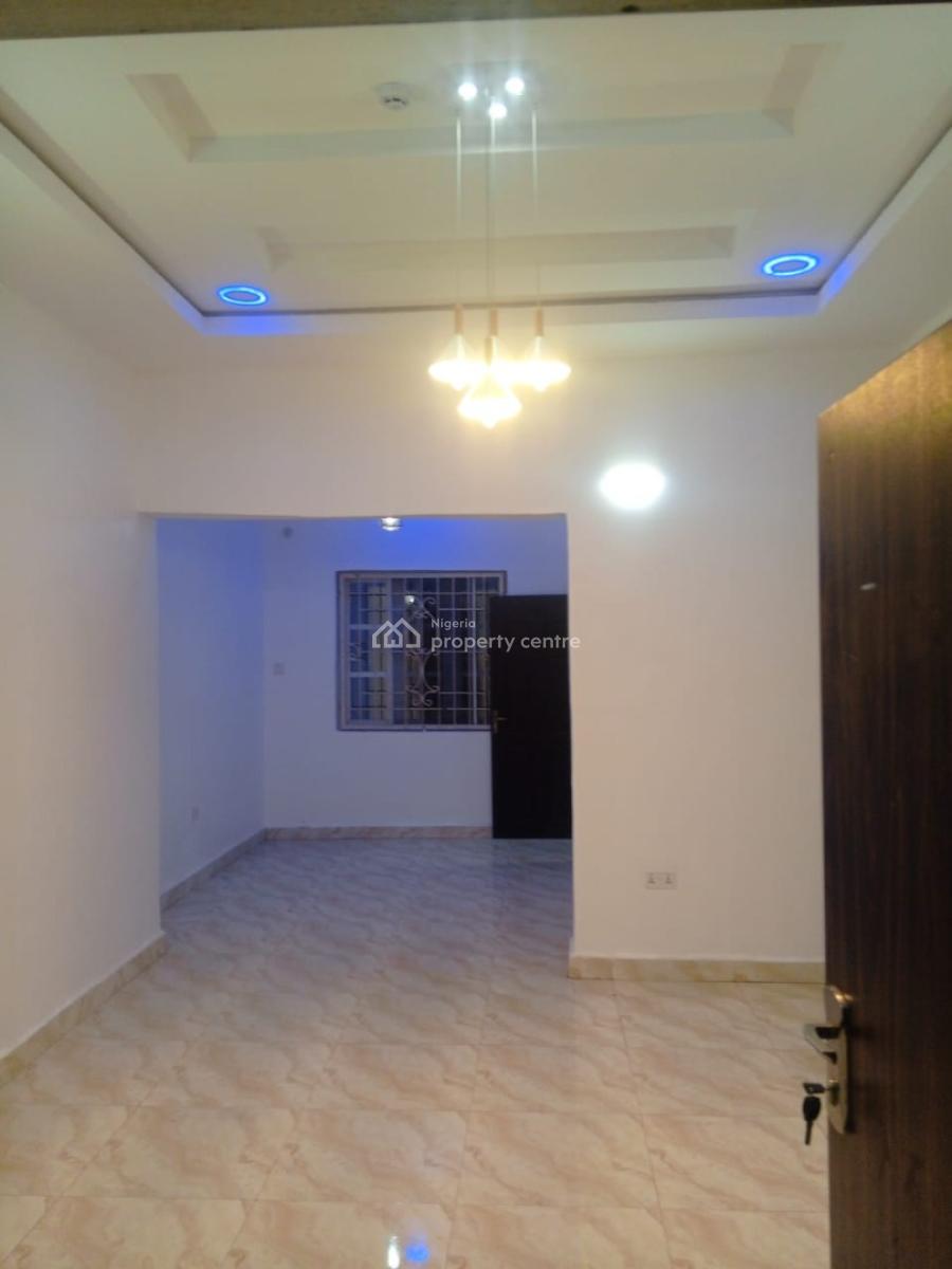 a Very Nice 1 Bedroom Apartment in a Very Nice Estate on Tarred Road, Gaduwa, Abuja, Mini Flat (room and Parlour) for Rent