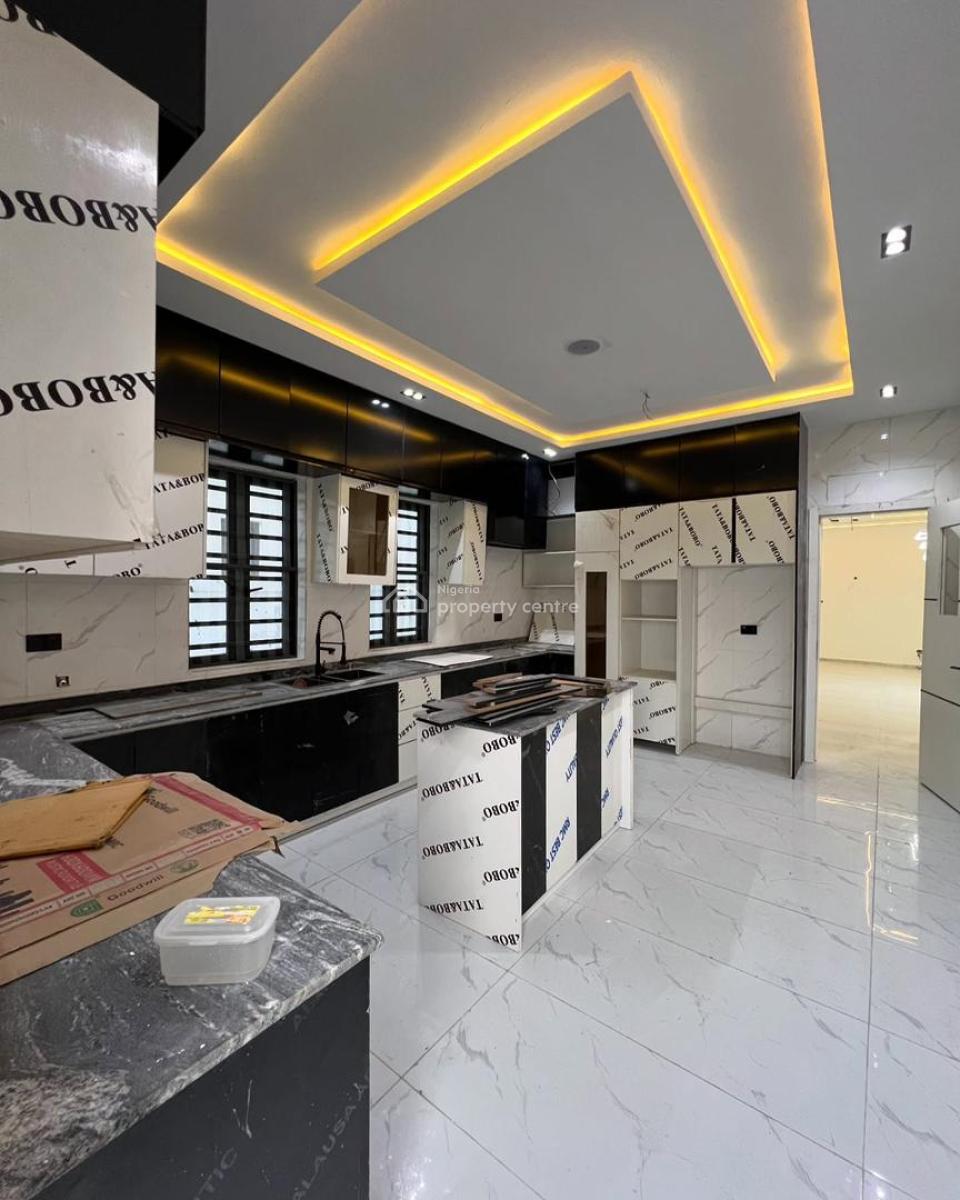 Executive 5 Bedroom Detached Duplex + Bq, Mobile Road, Lekki, Ilaje, Ajah, Lagos, Detached Duplex for Rent