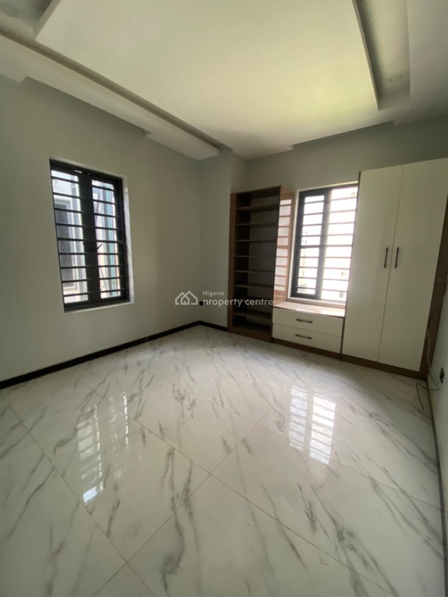 Bran New 2 Bedrooms Flats Upstairs, Off Freedom Way, Ikate, Lekki, Lagos, Flat / Apartment for Rent