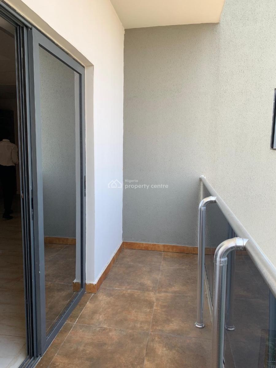 3-bedroom Flat with Bq, Vantage Court, Abibu Adetoro Street, Off Ajose Adeogun Street, Victoria Island (vi), Lagos, Flat / Apartment for Rent