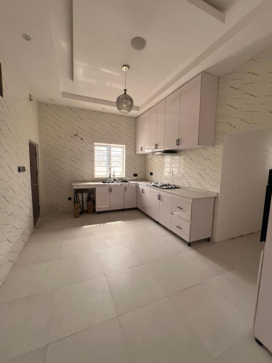 Exclusive 4 Bedroom Fully Detached Duplex with Bq in a Secure Estate, Orchid, Lekki, Lagos, Detached Duplex for Sale