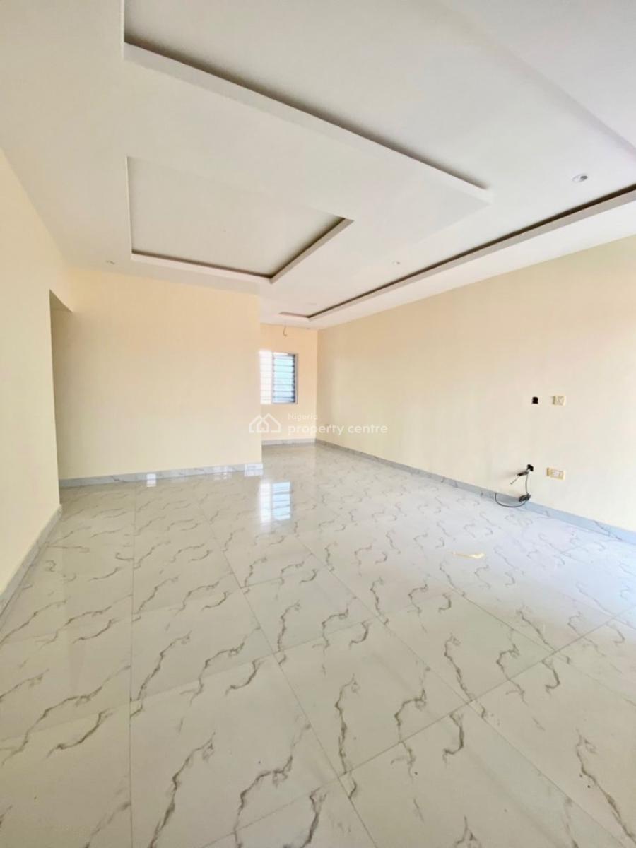 Brand New Luxury Upstairs  All En-suite, Via Thera Annex, Sangotedo, Ajah, Lagos, Flat / Apartment for Rent