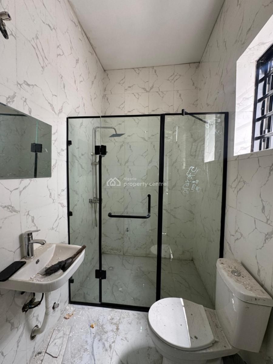 Executive 4 Bedroom Semi Detached + Bq, Lekki Phase 1, Lekki, Lagos, Semi-detached Duplex for Rent