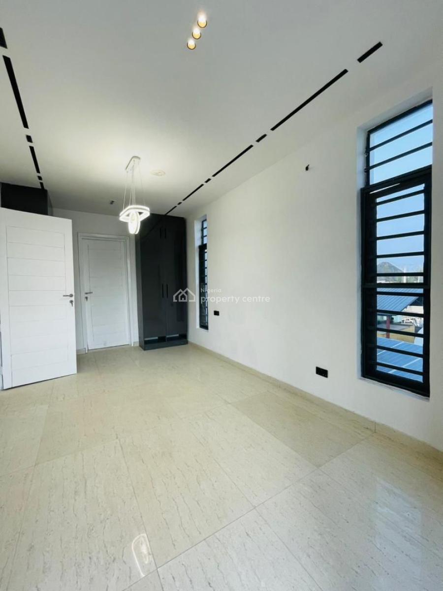 Well Spacious Luxury 2 Bedroom Apartment Suitable for Airbnb, Ologolo, Lekki, Lagos, Flat / Apartment for Sale