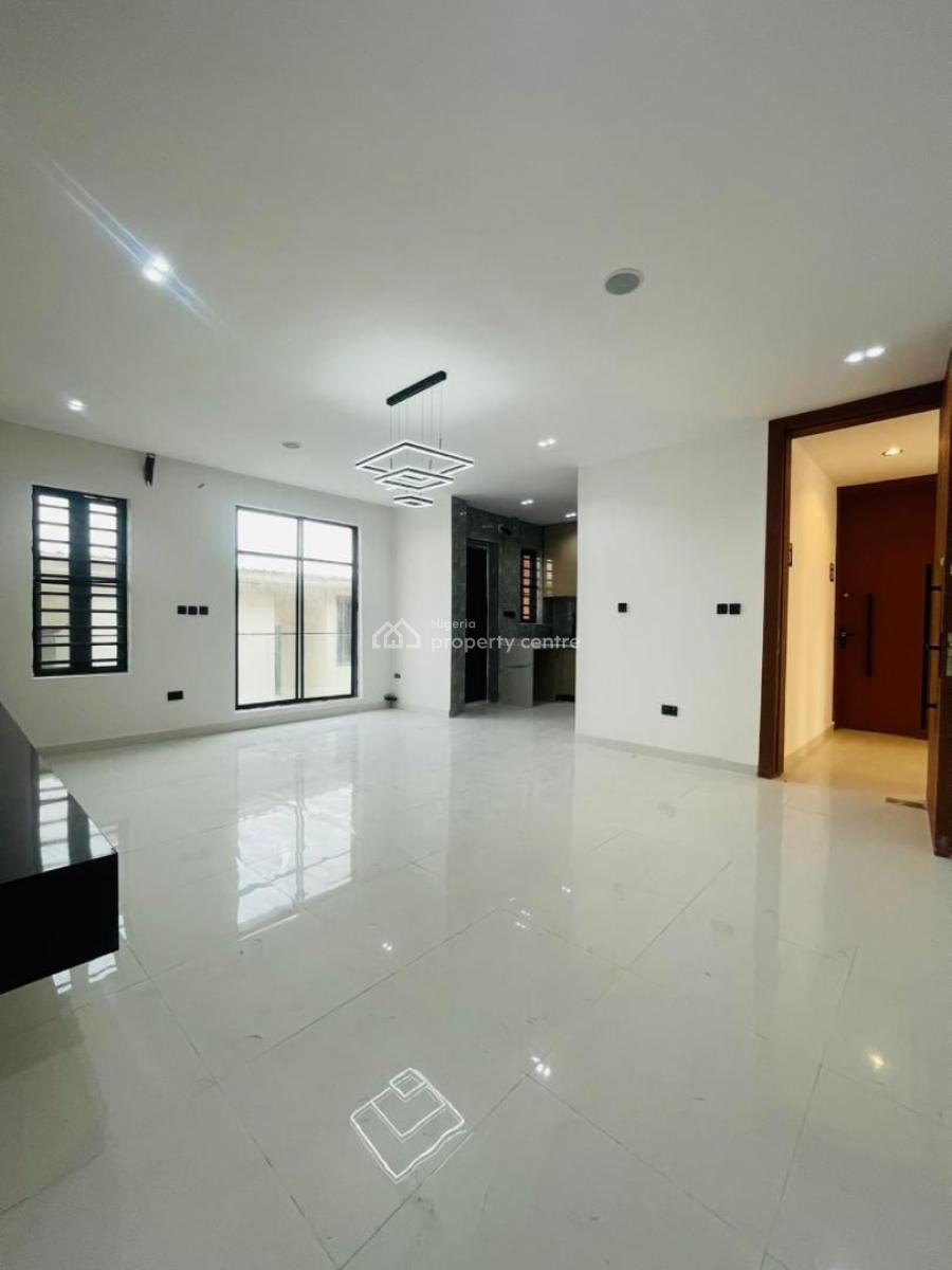 Well Spacious Luxury 2 Bedroom Apartment Suitable for Airbnb, Ologolo, Lekki, Lagos, Flat / Apartment for Sale