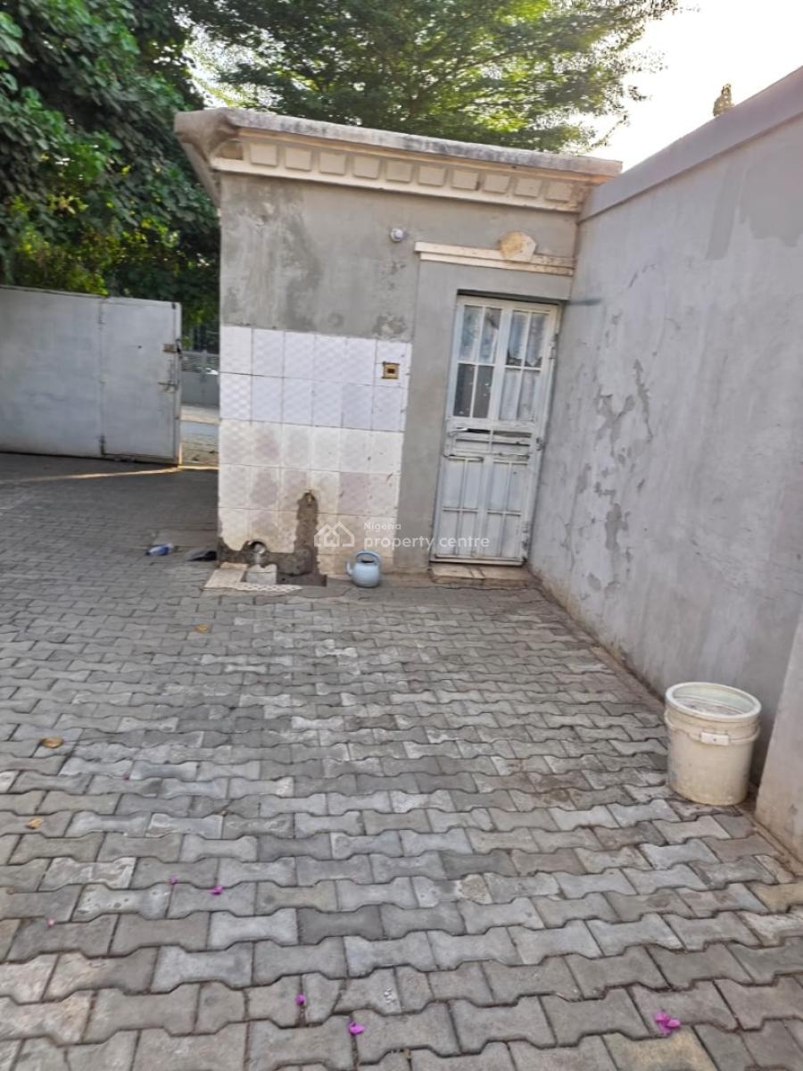 5 Bedroom Semi-detached with Bq, Off Ademola Crescent, Wuse 2, Abuja, Semi-detached Duplex for Sale