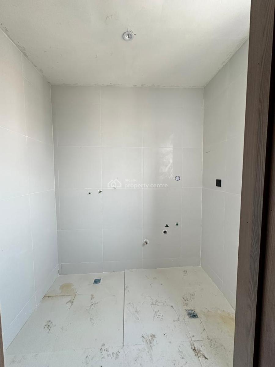 Beautiful 2 Bedroom Penthouse with Bq in a Secure Estate, Ikate, Lekki, Lagos, Flat / Apartment for Sale