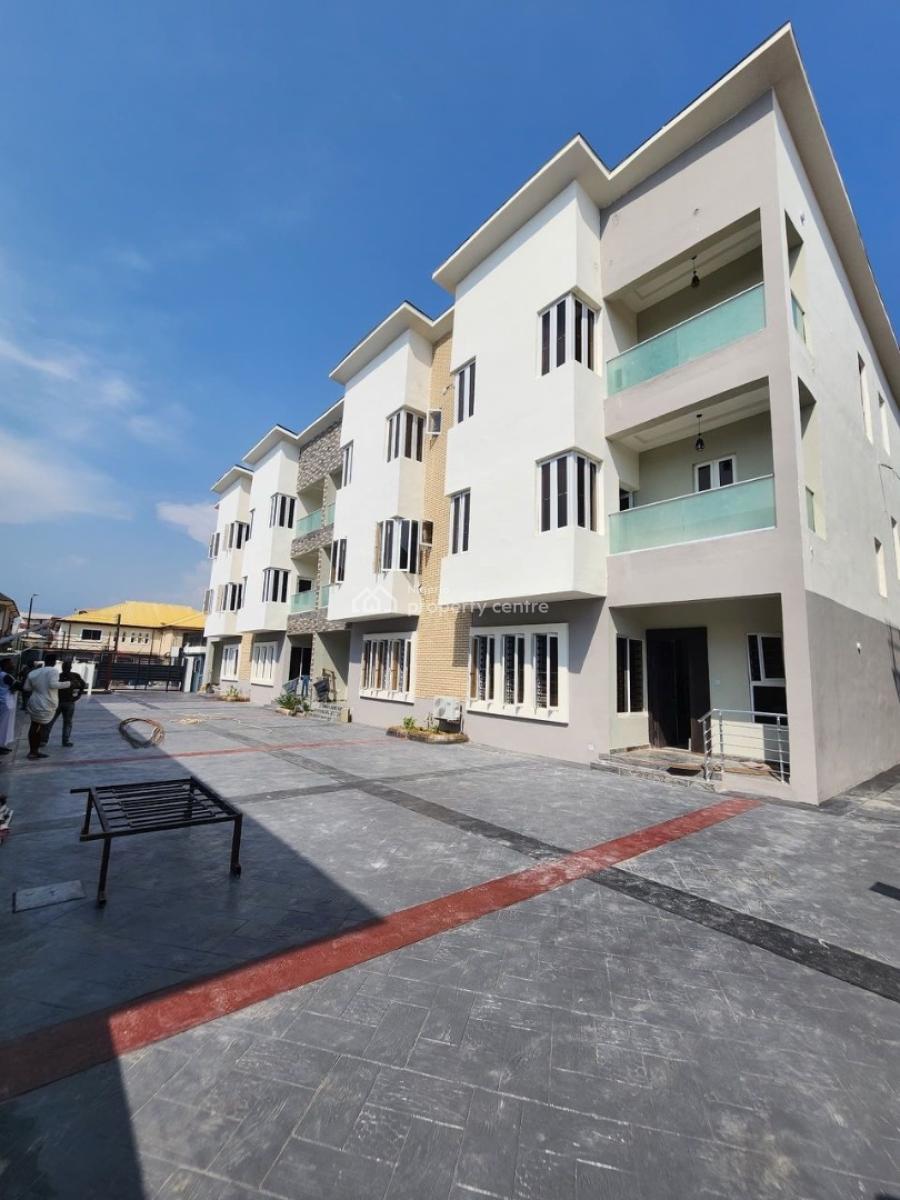 4 Bedroom Terrace Duplex with Bq, Lekki Phase 1, Lekki, Lagos, Terraced Duplex for Rent