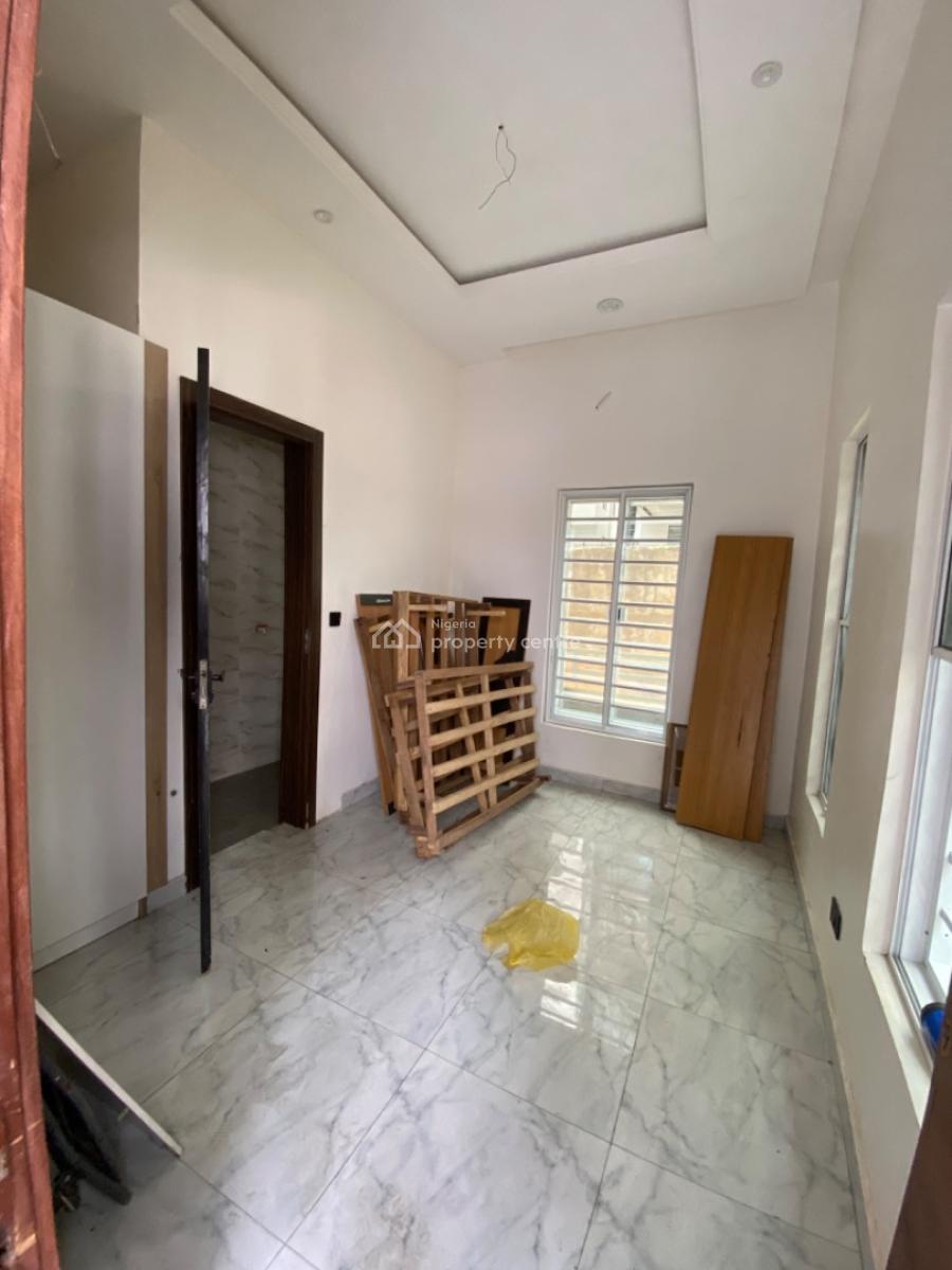 5 Bedroom Fully Detached Duplex with Bq, Ikota, Lekki, Lagos, Detached Duplex for Rent