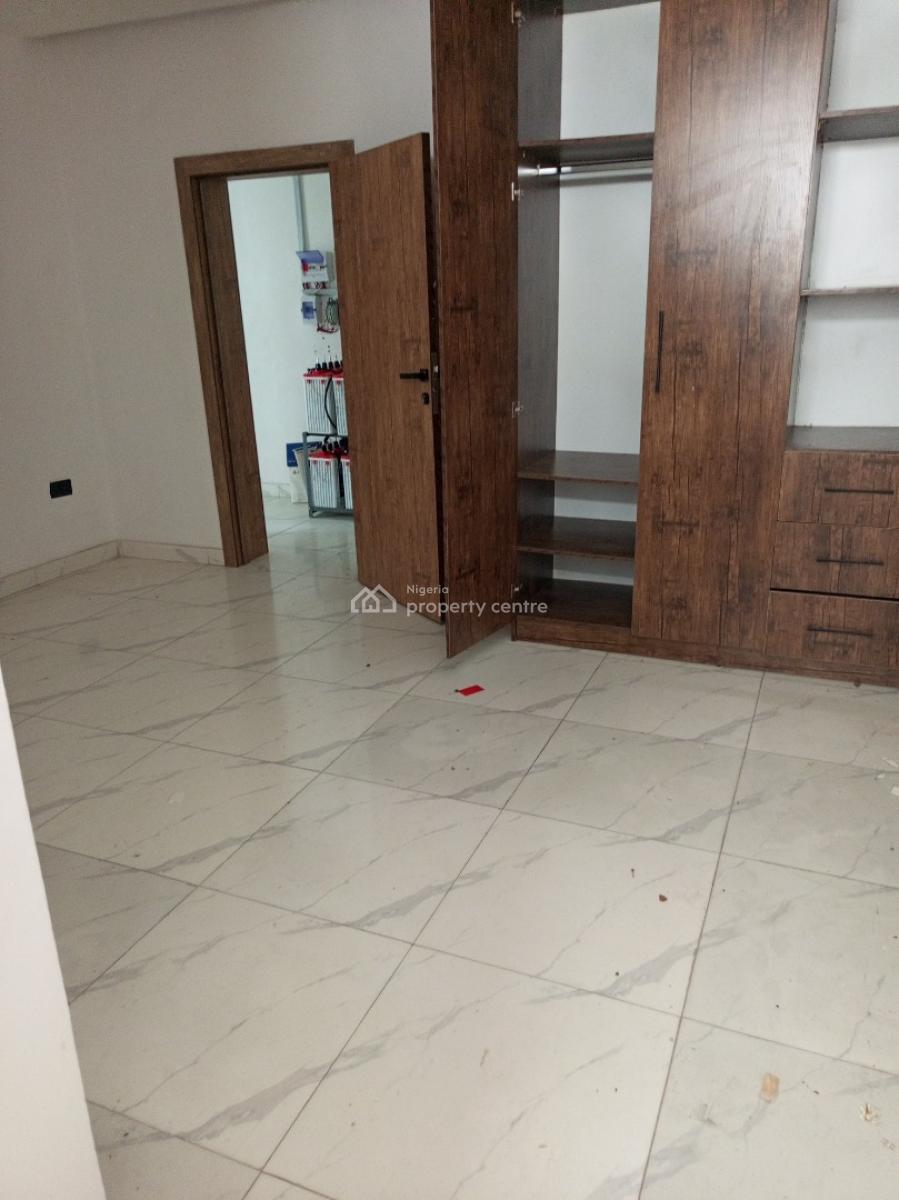 Beautiful 2bedroom Flat Up with Inverter, Gated and Interlocked Street, Ologolo, Lekki, Lagos, Flat / Apartment for Rent