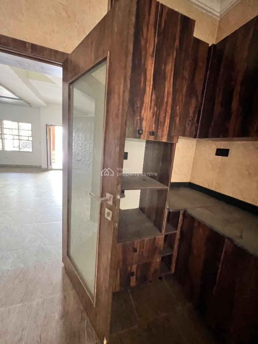 a Magnificent 3bedroom Duplex, Pepperoni Abraham Adesunya Ajah, Lekki Phase 2, Lekki, Lagos, Flat / Apartment for Rent