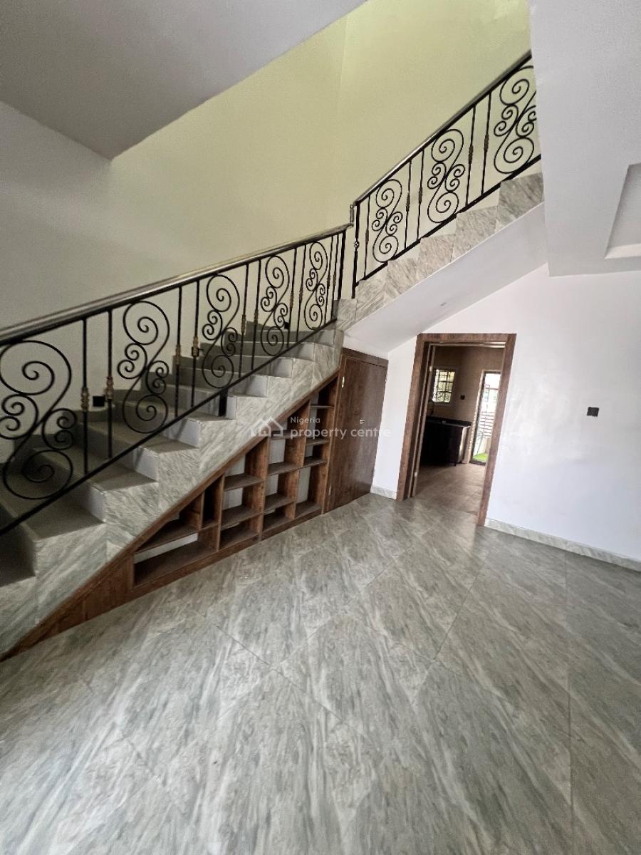 a Magnificent 3bedroom Duplex, Pepperoni Abraham Adesunya Ajah, Lekki Phase 2, Lekki, Lagos, Flat / Apartment for Rent