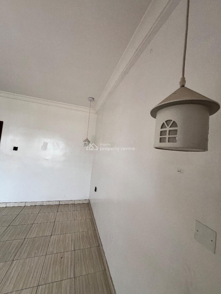 a Magnificent 3bedroom Duplex, Pepperoni Abraham Adesunya Ajah, Lekki Phase 2, Lekki, Lagos, Flat / Apartment for Rent