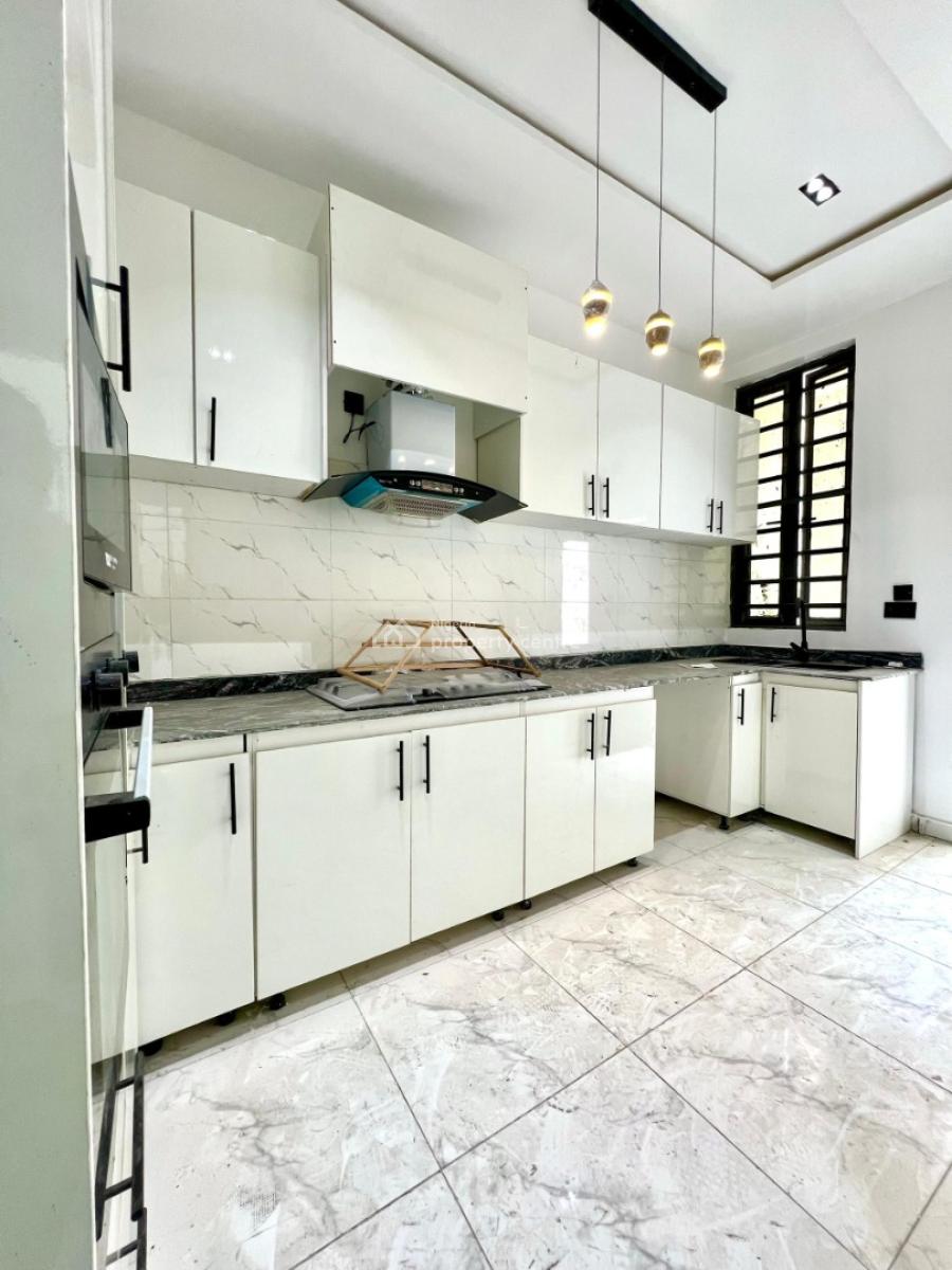 Stunning 5 Bedroom Detached Duplex with Bq, Ikota, Lekki, Lagos, Detached Duplex for Sale