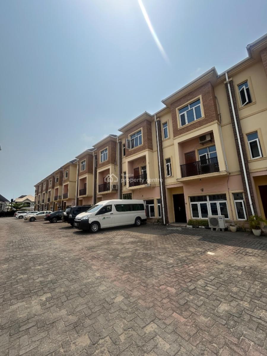 Well Maintained, Four (4) Bedroom Terraced Duplex with a Room Bq, Osapa, Lekki, Lagos, Terraced Duplex for Sale