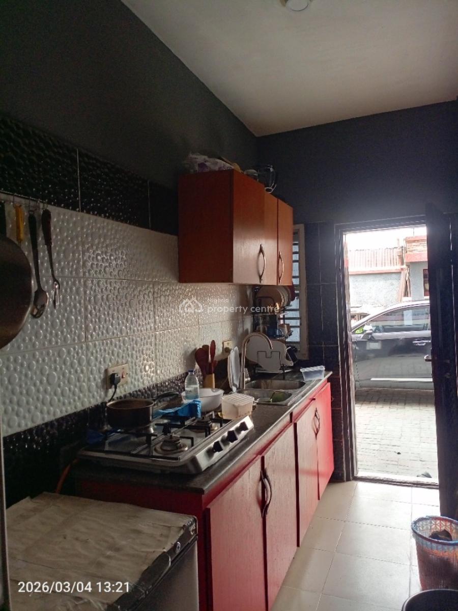 1 Bedroom Spacious Mini Flat, Marko, Off Mobil Road, Ilaje, Ajah, Lagos, Mini Flat (room and Parlour) for Rent