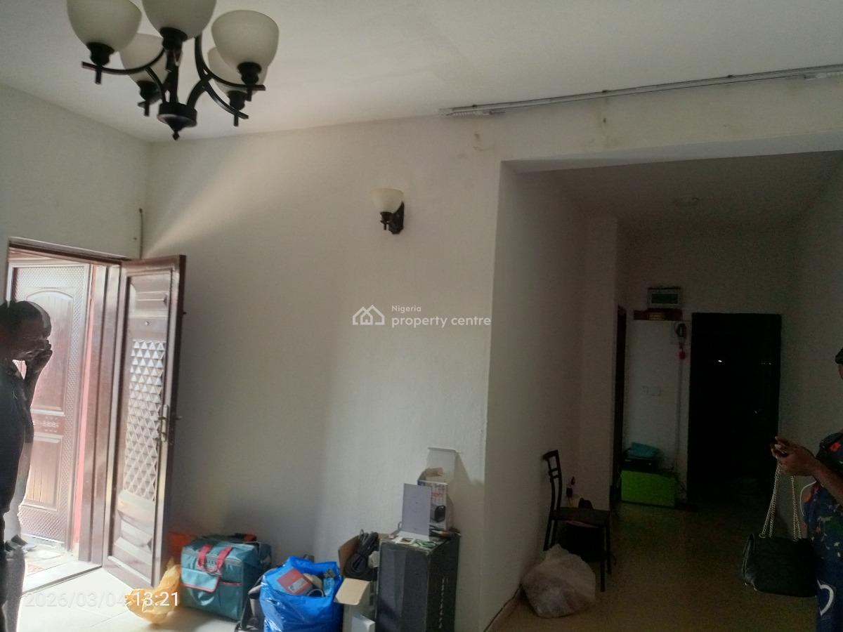 1 Bedroom Spacious Mini Flat, Marko, Off Mobil Road, Ilaje, Ajah, Lagos, Mini Flat (room and Parlour) for Rent