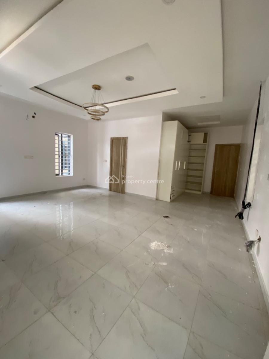 Newly Renovated 4 Bedrooms Fully Detached Duplex with Bq, Ikota Lekki, Ikota, Lekki, Lagos, Detached Duplex for Rent