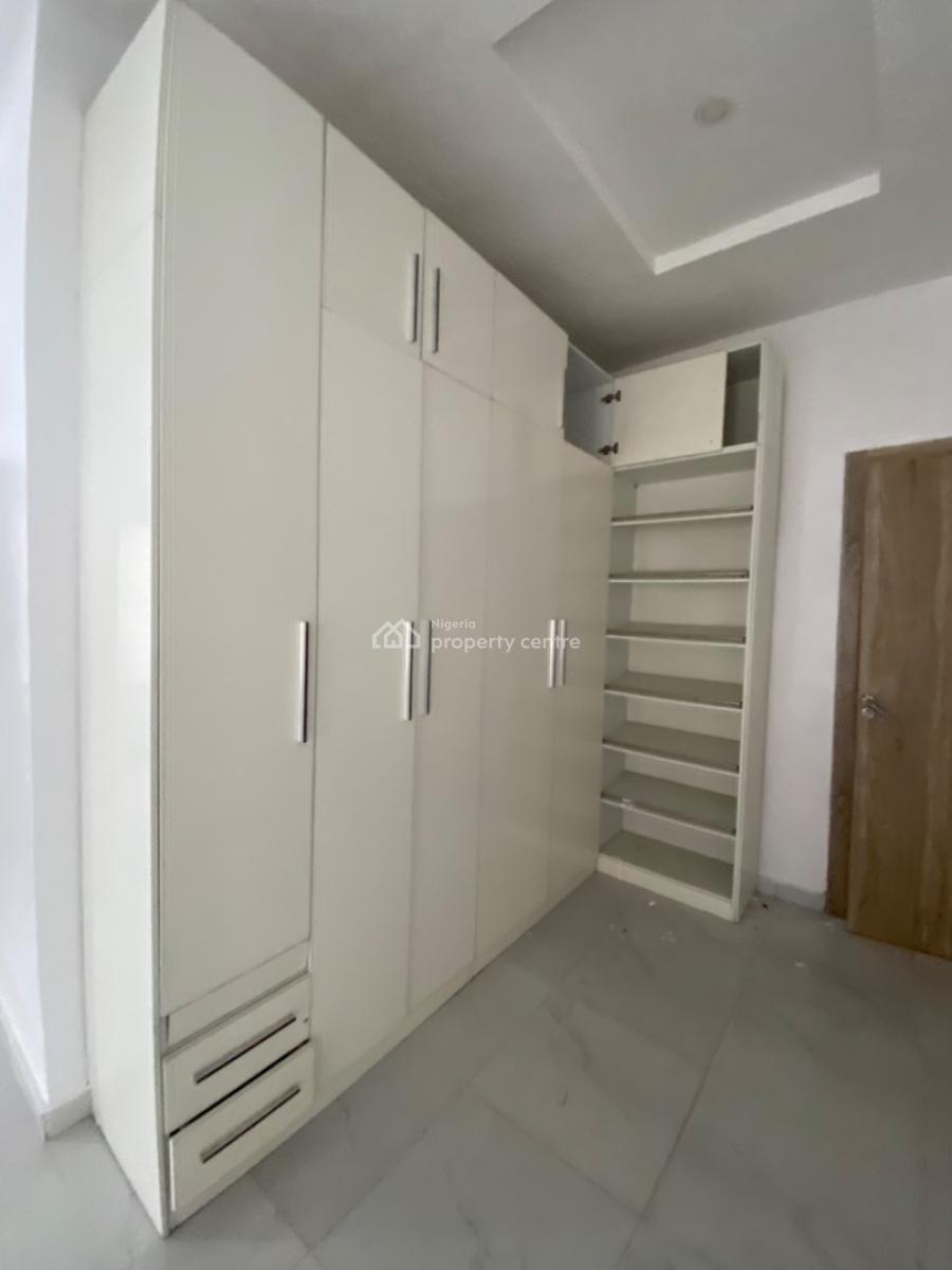 Newly Renovated 4 Bedrooms Fully Detached Duplex with Bq, Ikota Lekki, Ikota, Lekki, Lagos, Detached Duplex for Rent