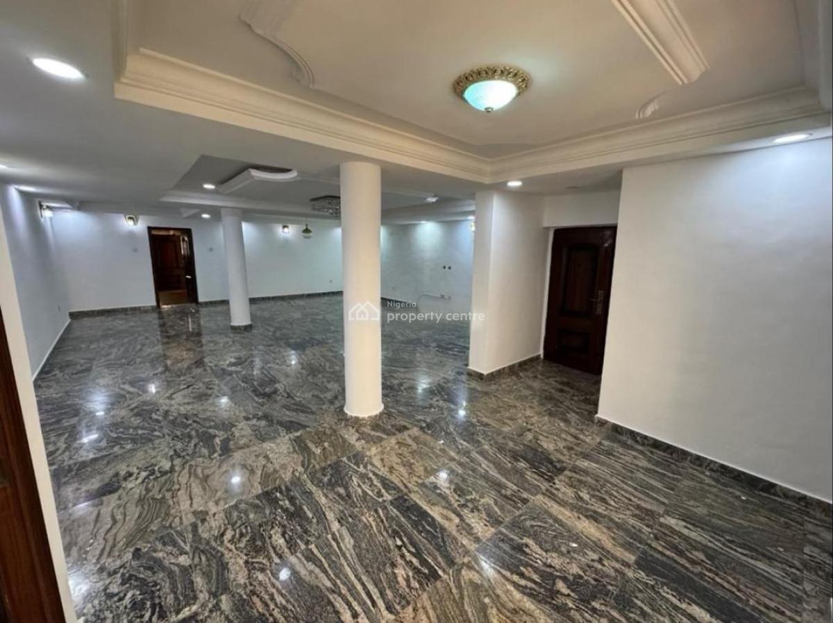 an Executive 3 Bedroom Serviced Apartment with Bq, Lekki Phase 1, Lekki, Lagos, Flat / Apartment for Rent