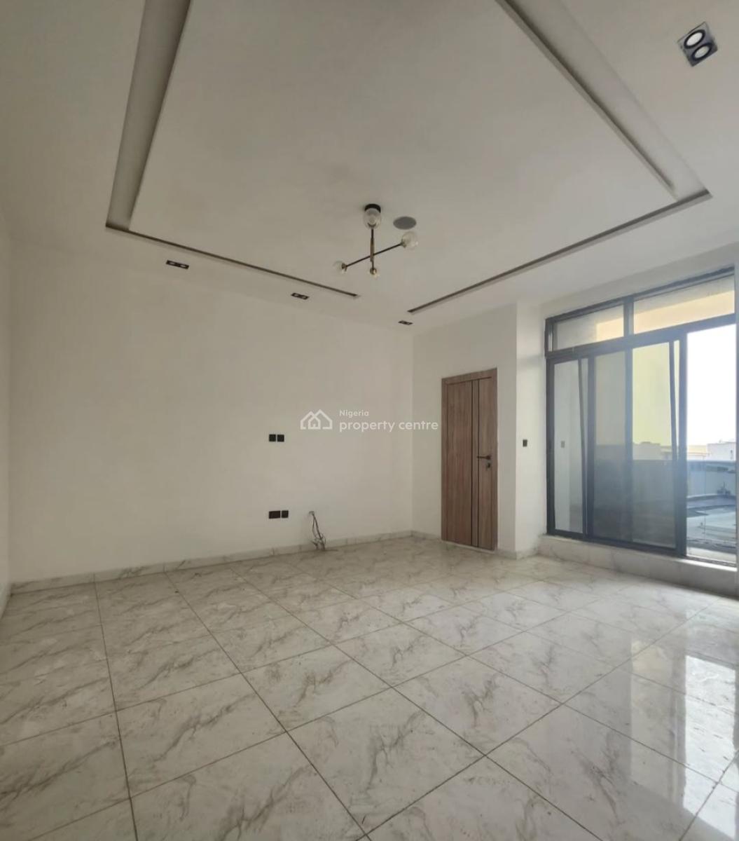 Serviced 2 Bedroom En-suite Flat with an Open Kitchen, Big Living/dini, Ikate Elegushi, Lekki, Lagos, Flat / Apartment for Rent